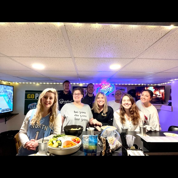 Meet your Posher, Christine - Picture 2 of 11